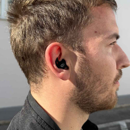 Motosound™ – Sitter Säkert Även i Höga Hastigheter